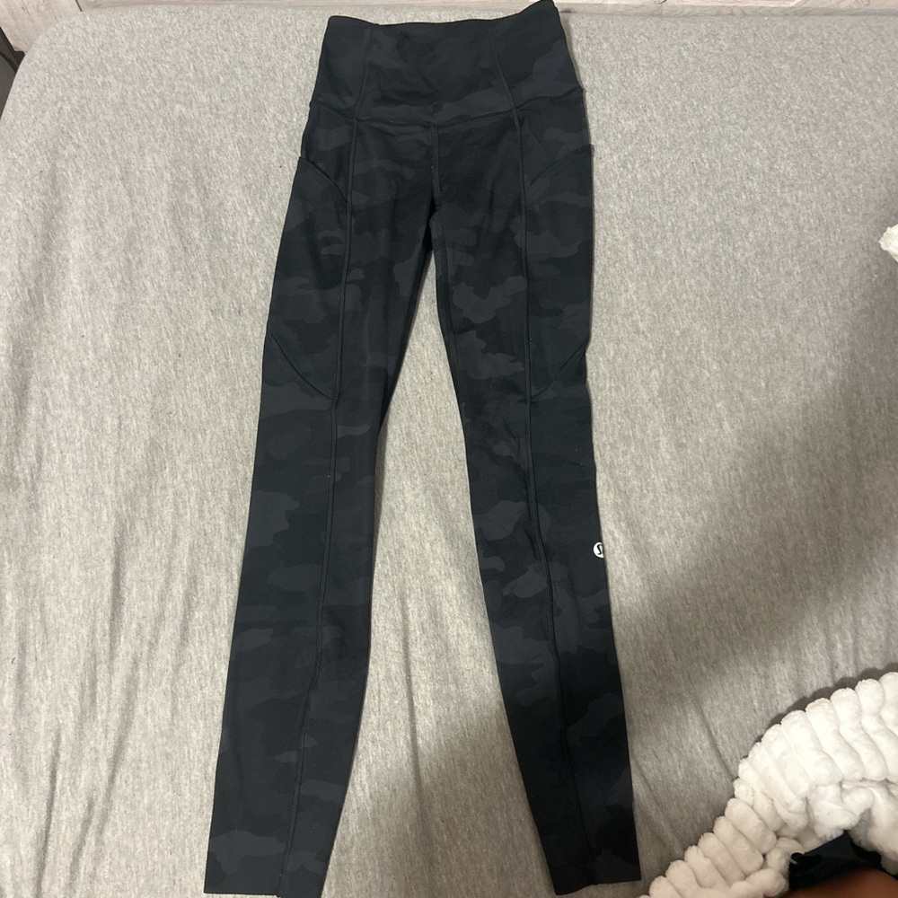Camo Lululemon leggings